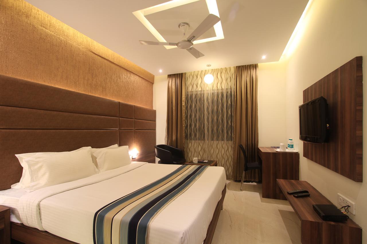 Sandesh Pride Mysore Exterior foto